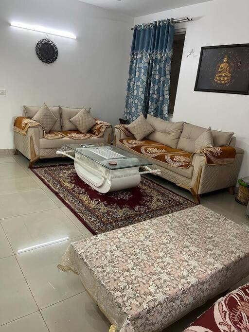 Stellar Jeevan Greater Noida Zewnętrze zdjęcie